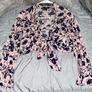 Express front tie top